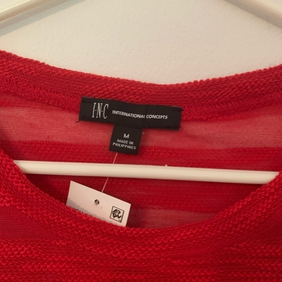 New INC brilliant red short sleeved top medium - Picture 4 of 6